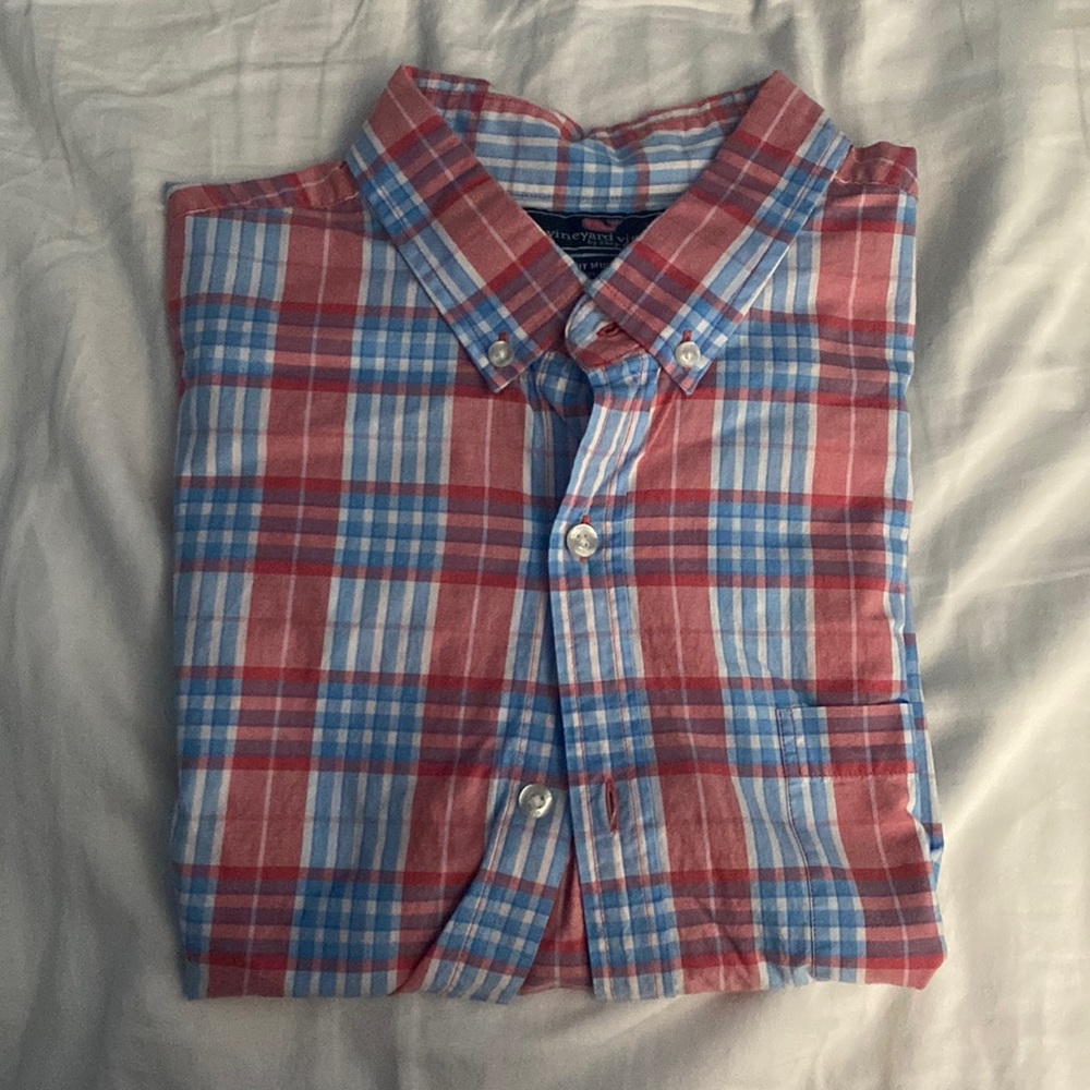 Slim fit vineyard vines whale shirt